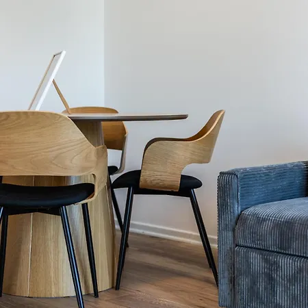 Apartment Aqua Breeze 2br By Pikhost