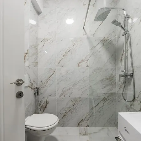 Apartment Aqua Breeze 2br By Pikhost